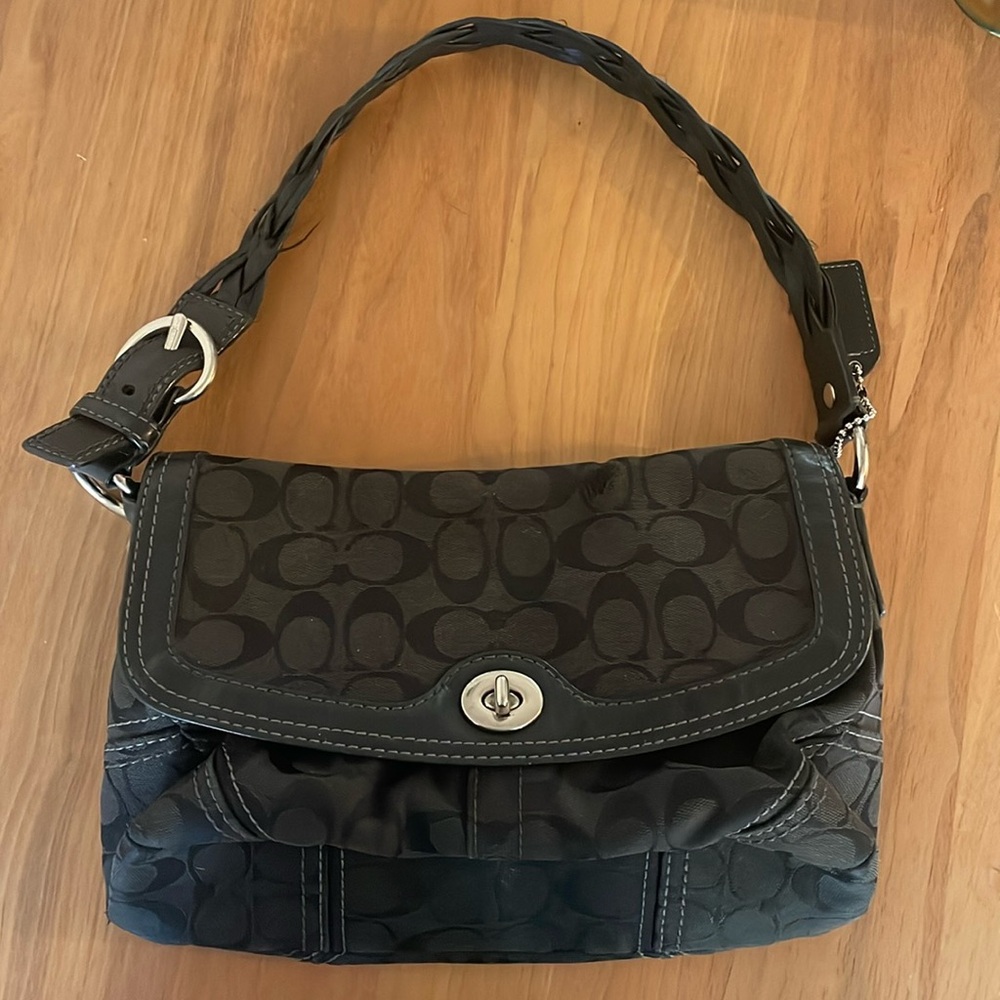 Black Y2K Coach bag